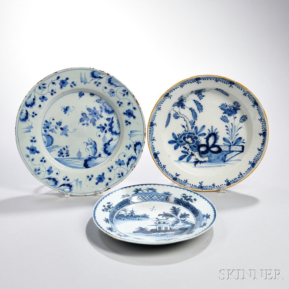 Appraisal: Three English Delft Blue and White Chargers th century one