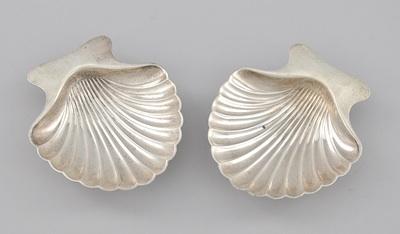 Appraisal: A Pair of Tiffany Co Sterling Silver Shell-Shape Dishes Of