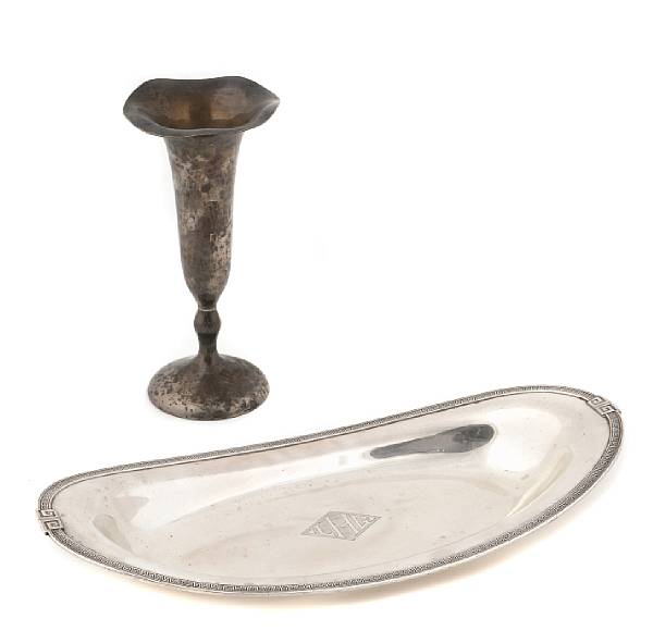 Appraisal: A group of sterling table articles Comprising circular footed dessert