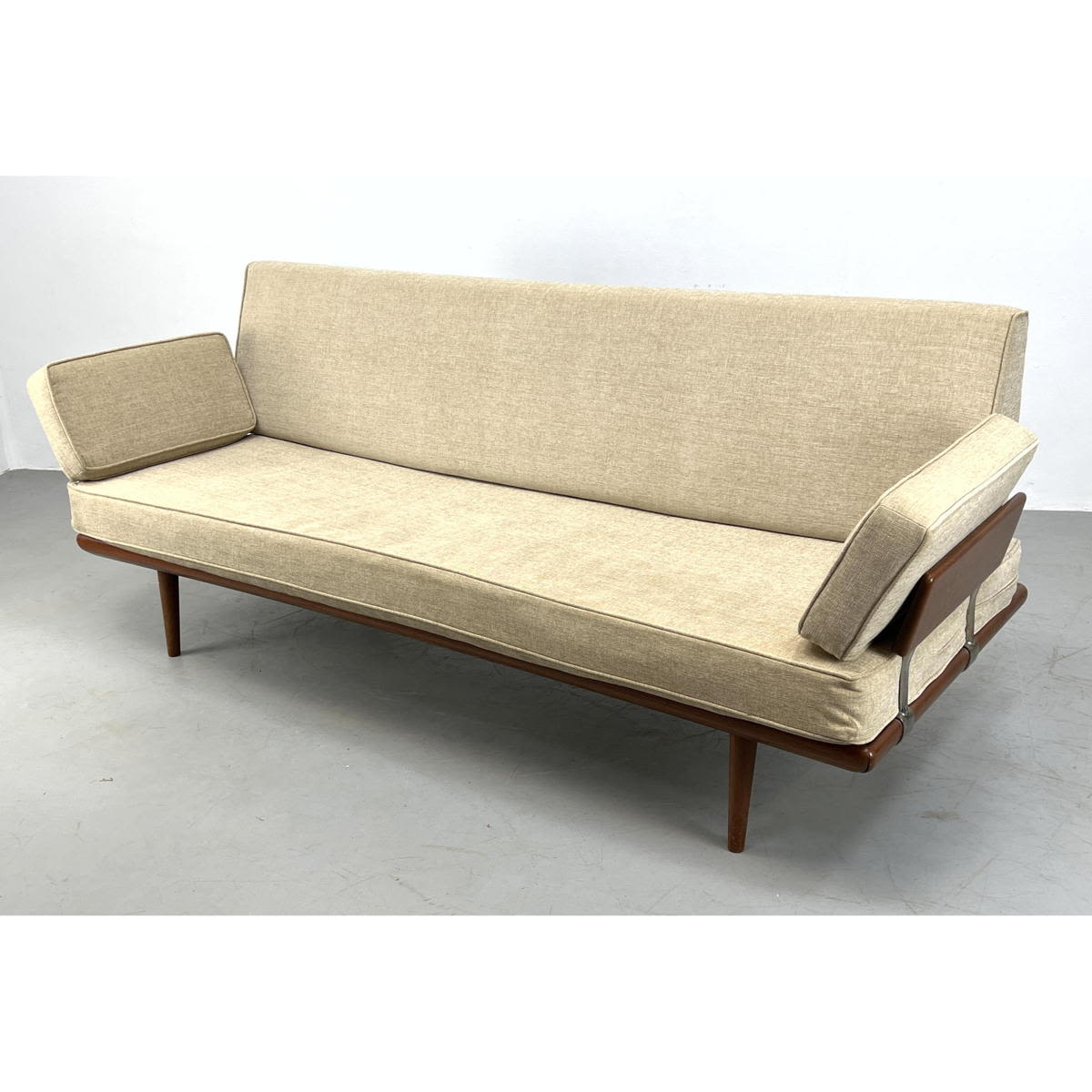 Appraisal: Peter Hvidt for France and sons day bed sofa with