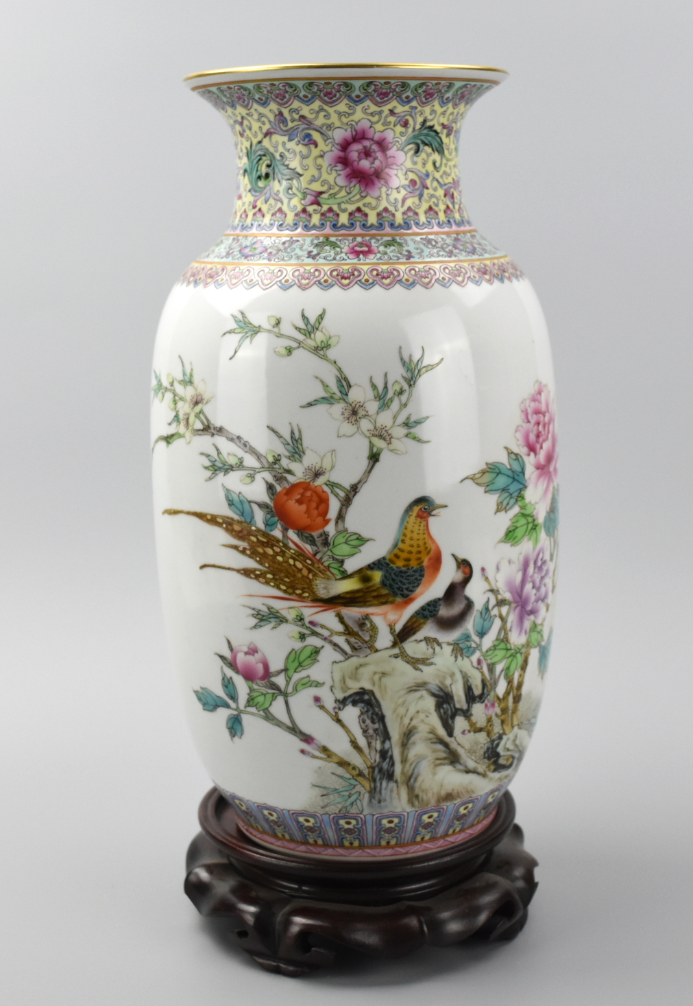 Appraisal: CHINESE FAMILLE ROSE VASE W BIRDS FLOWER S A Chinese