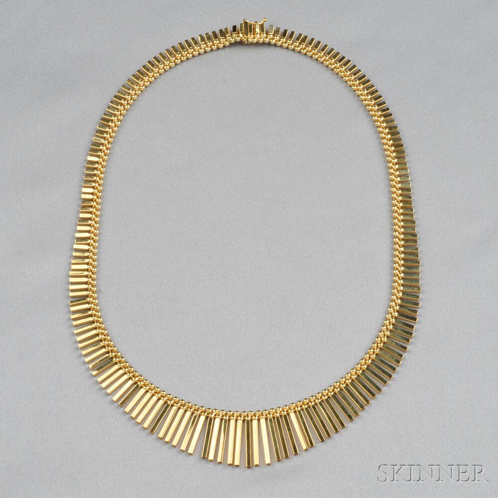 Appraisal: kt Gold Fringe Necklace Unoaerre Italy designed as a fringe