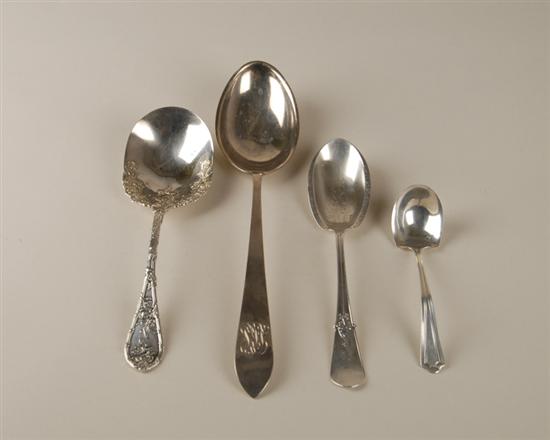 Appraisal: Four Sterling Flatware Serving Pieces a sauce ladle in the