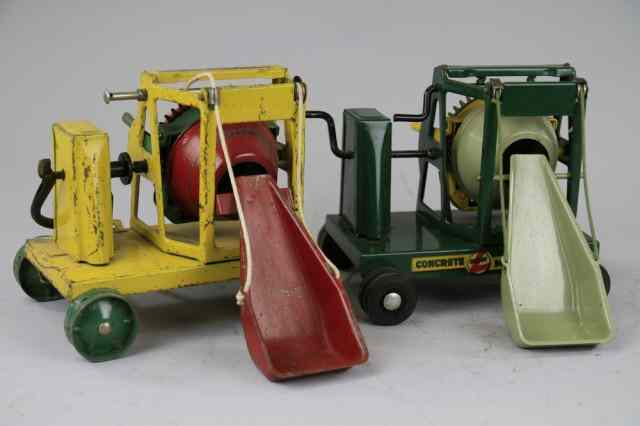 Appraisal: LOT OF TWO BUDDY 'L' CEMENT MIXERS C 's yellow