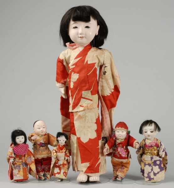 Appraisal: Lot of Vintage Oriental Dolls Description Large Ichimatsu Friendship Doll