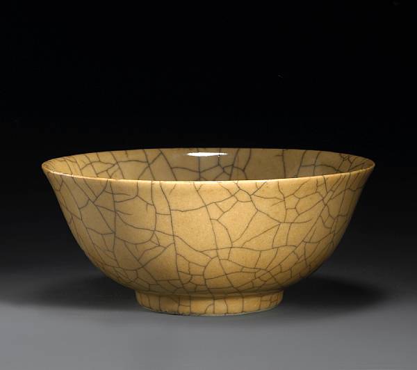 Appraisal: A crackle glazed porcelain bowl th Century Of inverted bell