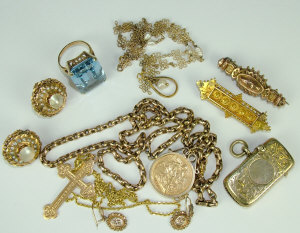 Appraisal: ADDITIONAL LOT-A selection of Victorian and later gold and silver