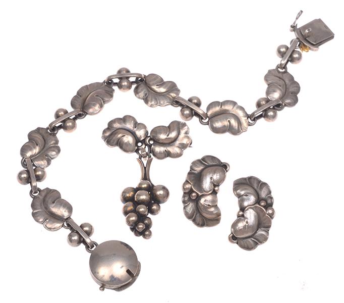 Appraisal: A SUITE OF GEORG JENSEN JEWELLERY INCLUDING BRACELET BROOCH AND