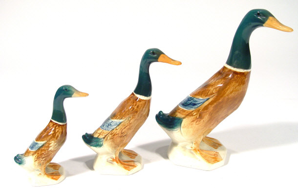 Appraisal: Graduated set of three Beswick standing mallards all with hand