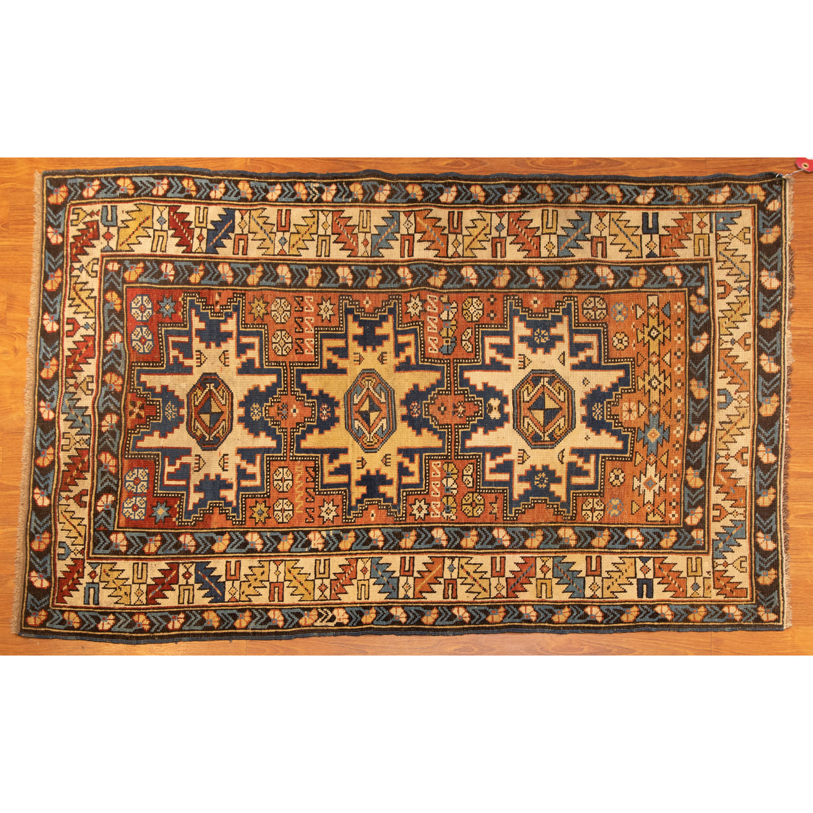 Appraisal: ANTIQUE LESGHI RUG CAUCASUS X First quarter- th century hand-knotted