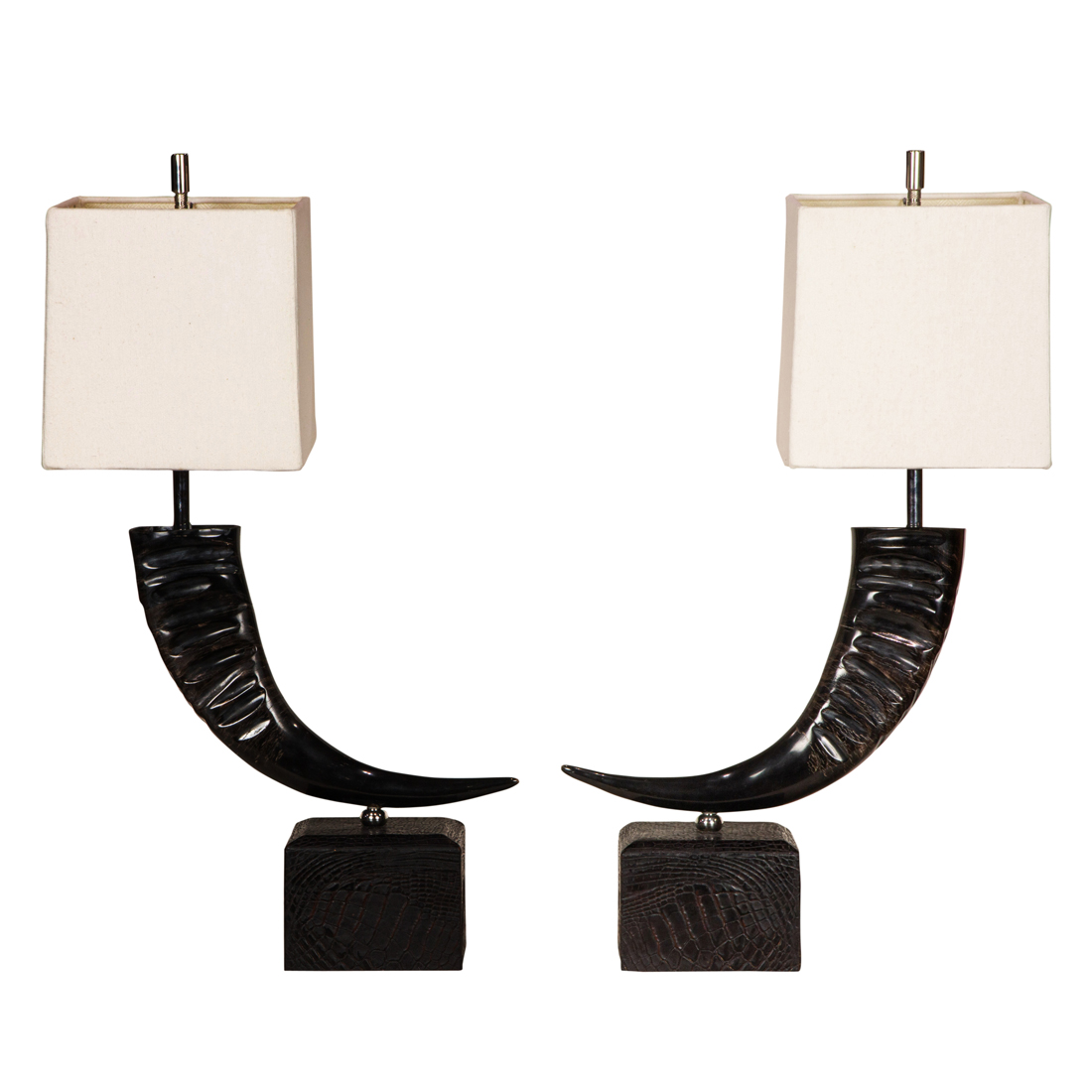 Appraisal: A PAIR OF NATURAL WATER BUFFALO HORN TABLE LAMPS A