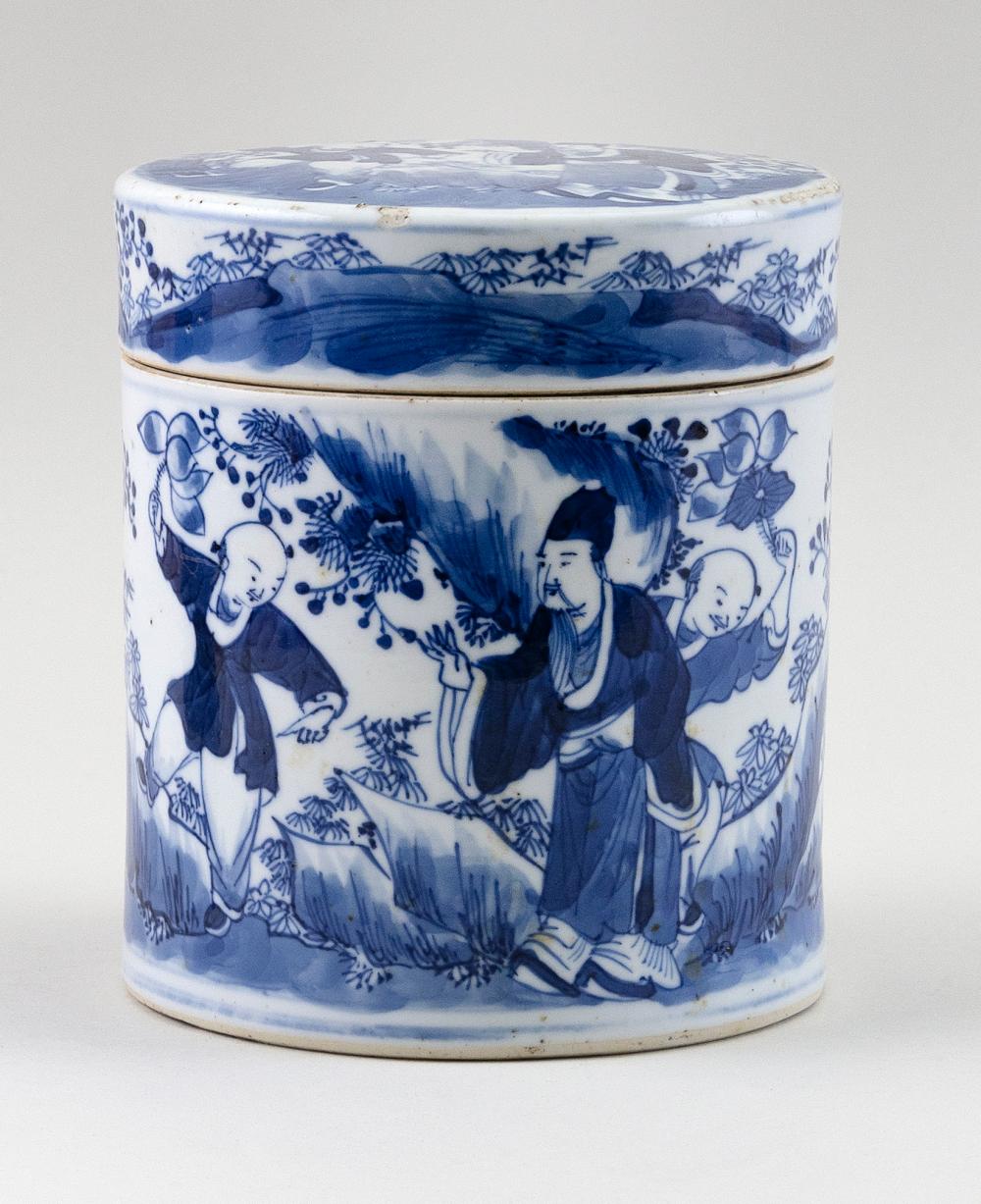 Appraisal: CHINESE BLUE AND WHITE CYLINDRICAL BOX LATE TH CENTURY HEIGHT