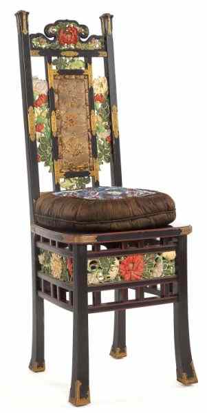 Appraisal: Oriental Black Lacquered Side Chairearly th century carved stretchers chrysanthemum