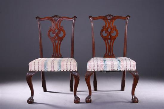 Appraisal: PAIR AMERICAN CHIPPENDALE-STYLE MAHOGANY SIDE CHAIRS th century in Boston