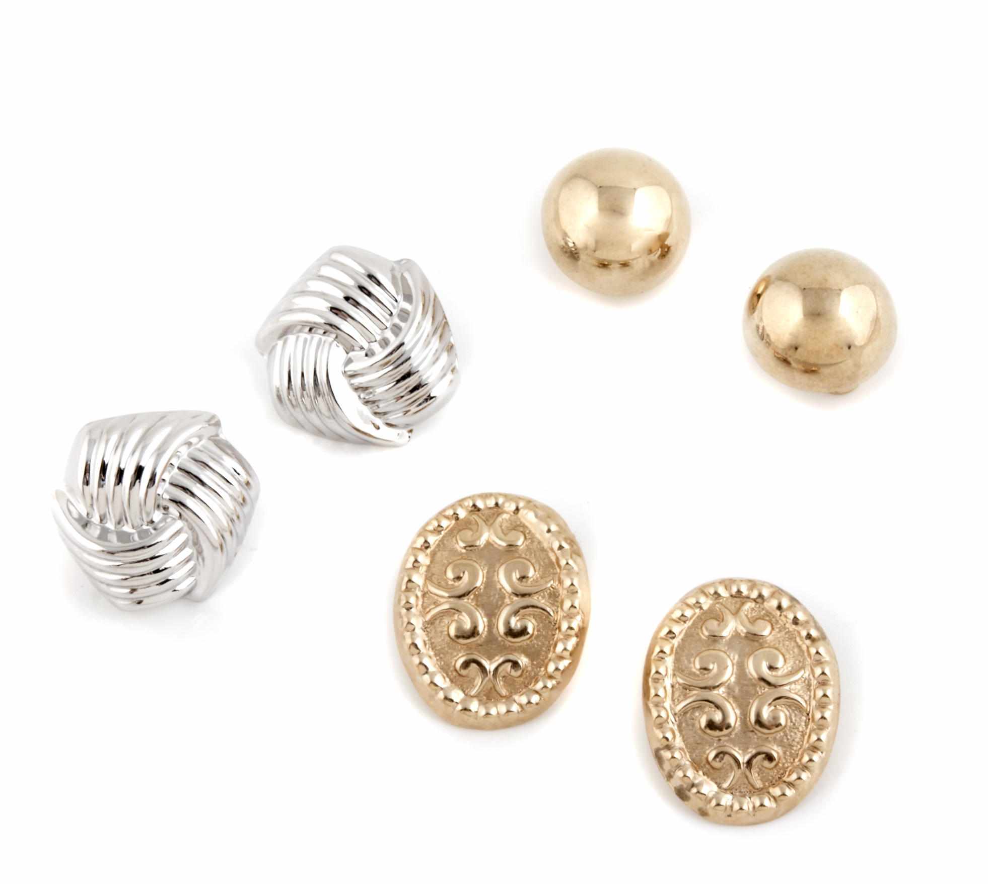 Appraisal: A collection of pairs of k gold earrings and earclips