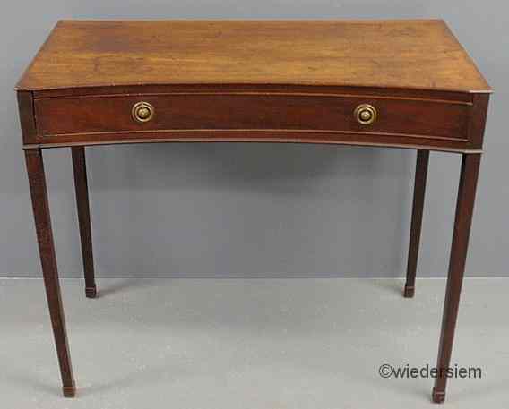 Appraisal: English Hepplewhite mahogany concave dressing table c ''h x ''w