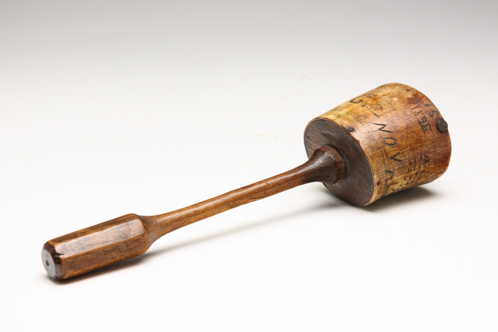 Appraisal: Possibly Seneca late th century Horn rattle on a pegged