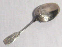 Appraisal: Russian Interest A Russian silver caddy spoon with fiddle pattern