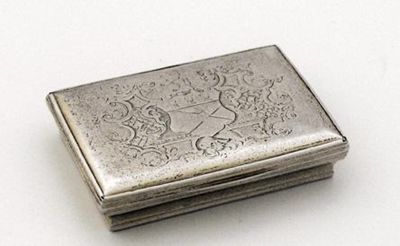 Appraisal: An early George II silvergilt snuff box oblong with shaped