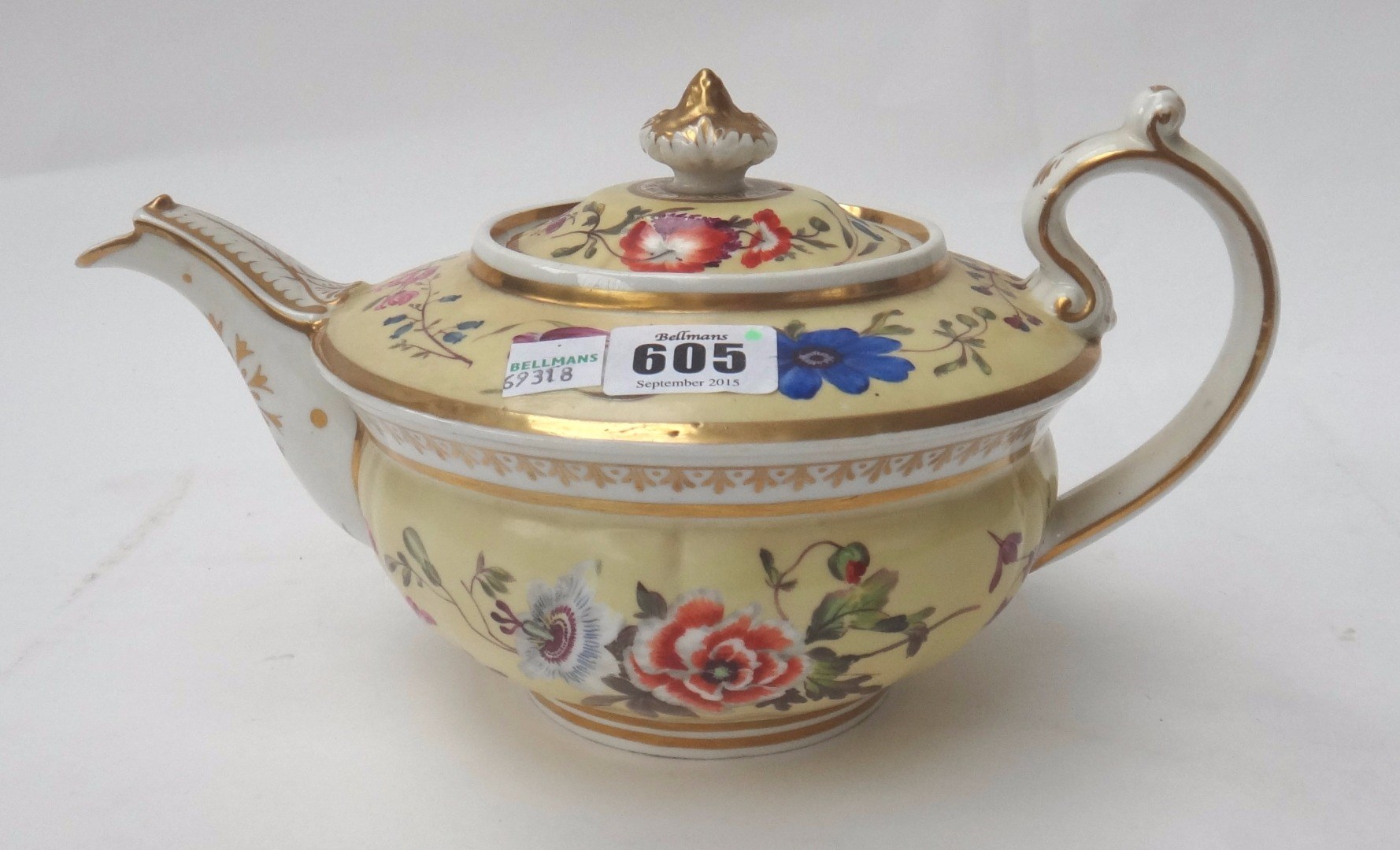 Appraisal: A th century Chamberlains Worcester teaset yellow field with painted