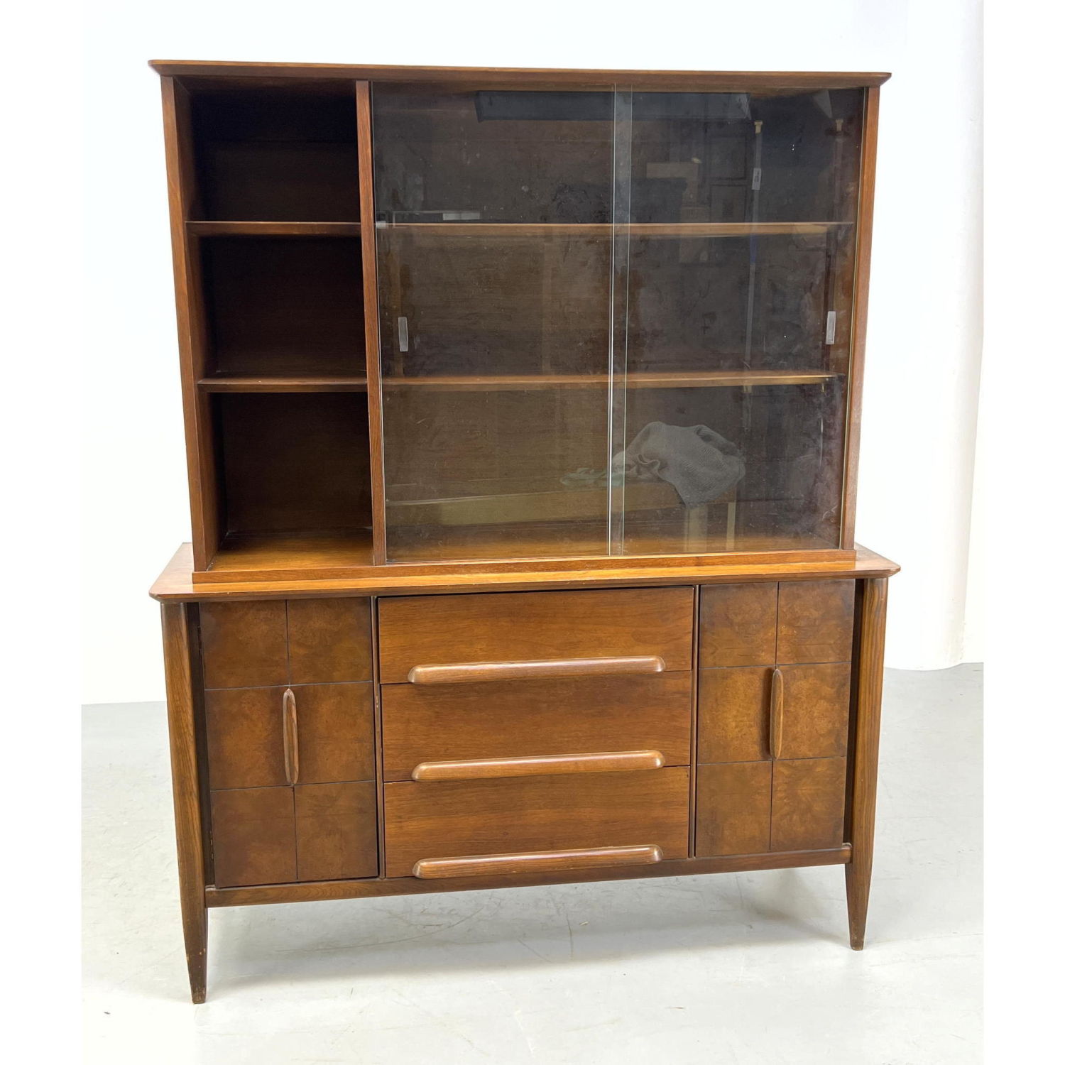 Appraisal: STANLEY American Modern China Cabinet Credenza Sliding Glass Doors Marked