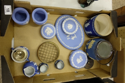 Appraisal: A collection of Wedgwood jasper ware including biscuit barrel Trinket