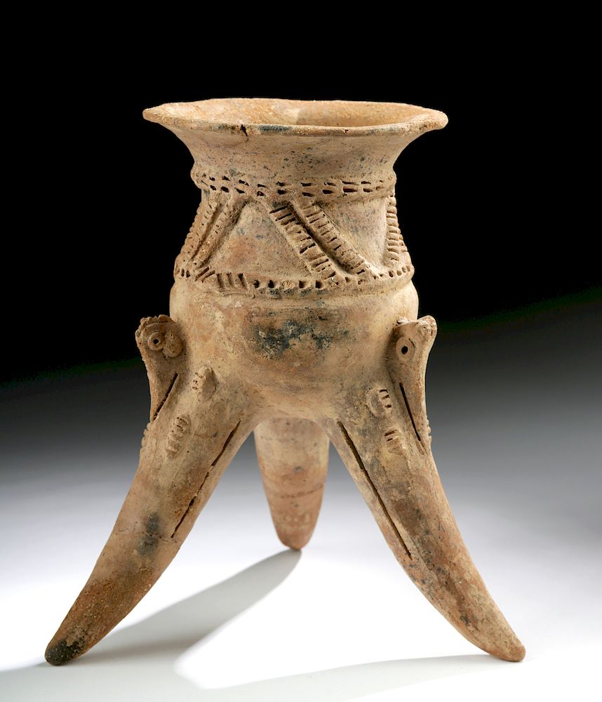 Appraisal: Chiriqui Pottery Tripod Rattle Jar w Avian Legs Pre-Columbian Panama