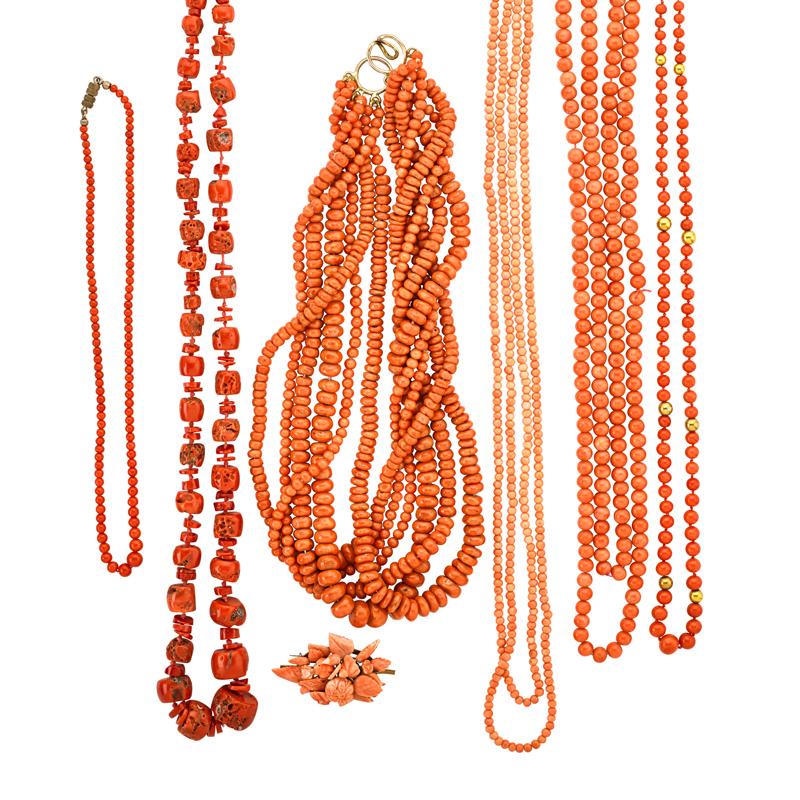 Appraisal: COLLECTION OF CORAL JEWELRY INCLUDES GOLD Condition Report Gold beads