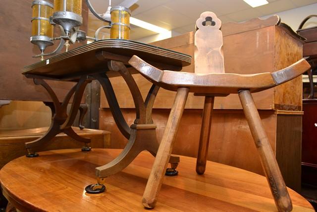 Appraisal: AN ANTIQUE STYLE COFFEE TABLE AND A TRIPOD BASED CARVED