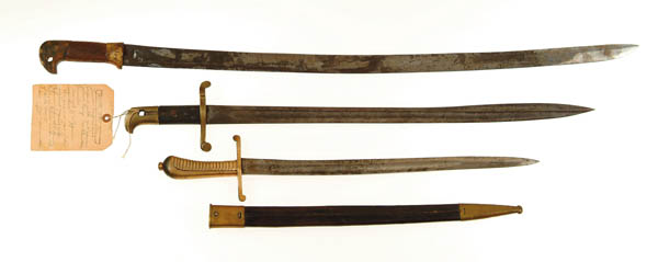 Appraisal: LOT OF BLADES Imperial German Bayonet supposedly picked up at