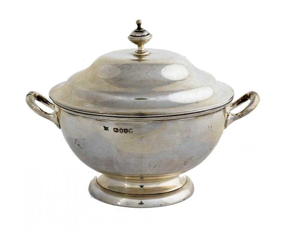 Appraisal: A VICTORIAN TWO HANDLED BOWL AND COVER the domed cover