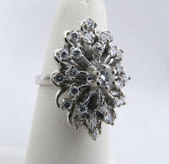 Appraisal: k white gold diamond cluster ring with diamonds ctw SRP-