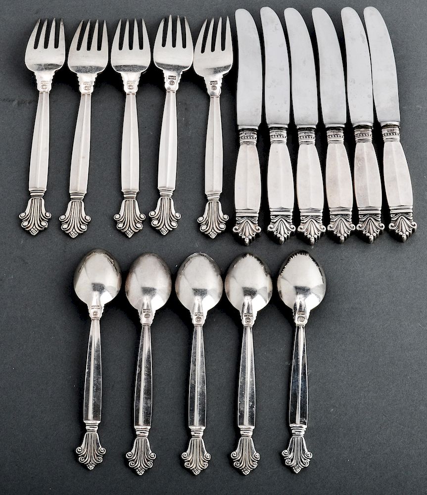 Appraisal: Georg Jensen Silver Acanthus Flatware Set of Set of George