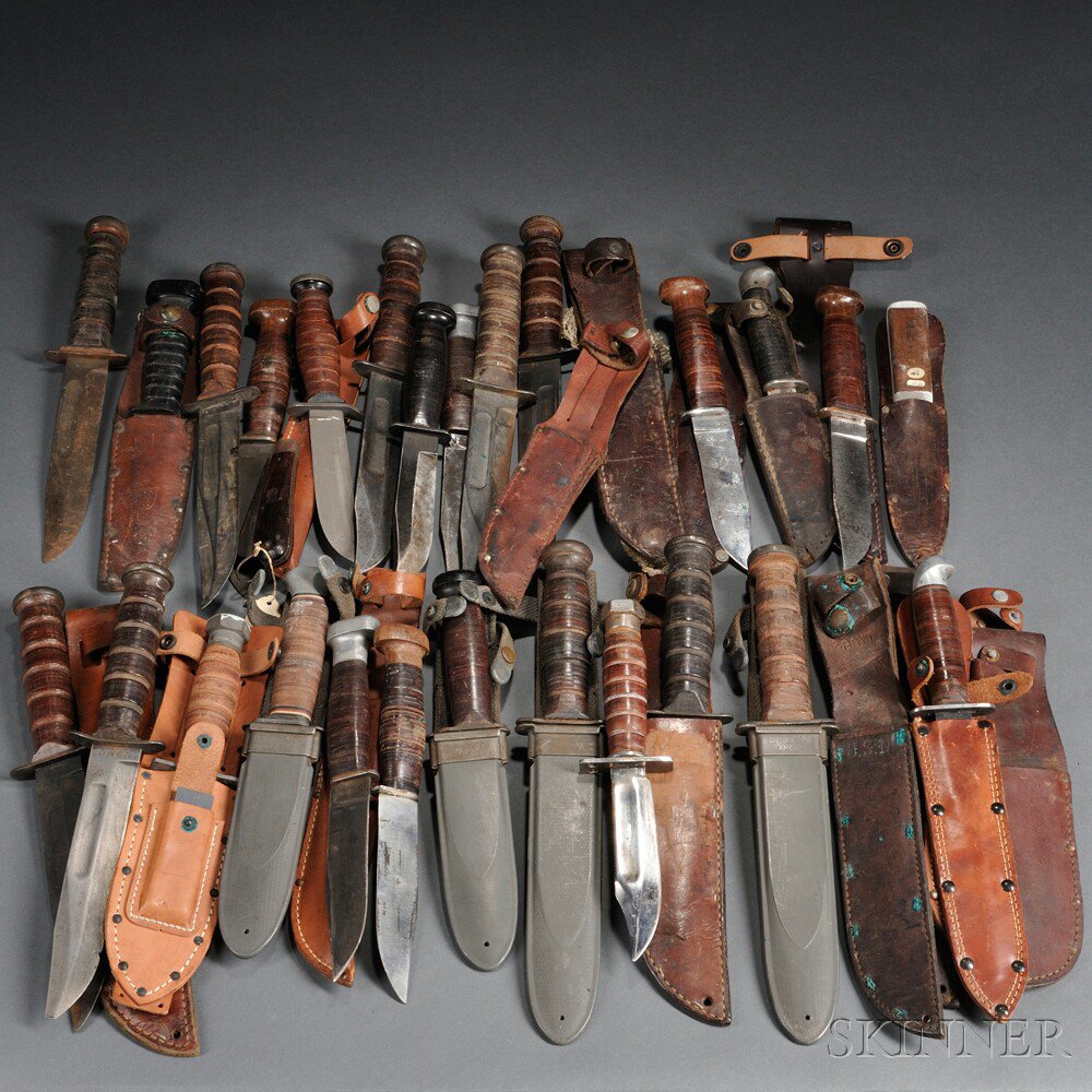 Appraisal: Group of Navy and Marine Fighting Knives c mid late