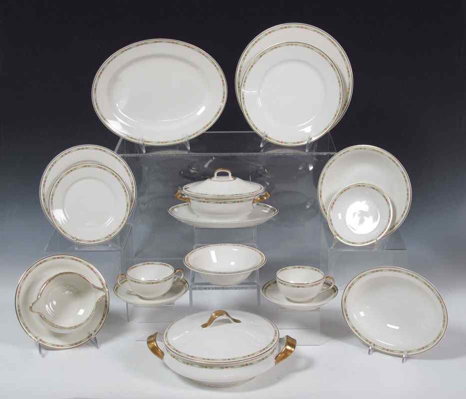 Appraisal: THEODORE HAVILAND FRENCH LIMOGES FINE CHINA Ca - 's Approx