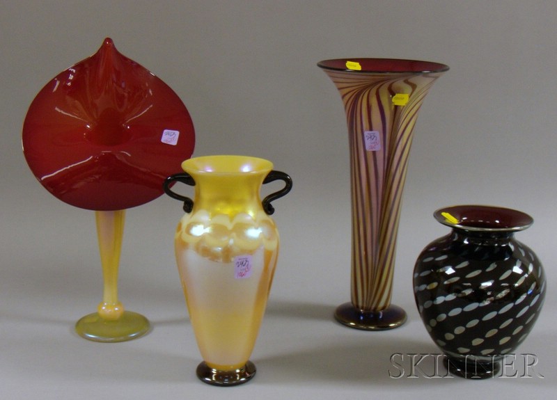 Appraisal: Four Pieces of Modern Art Glass s etched Stase ht