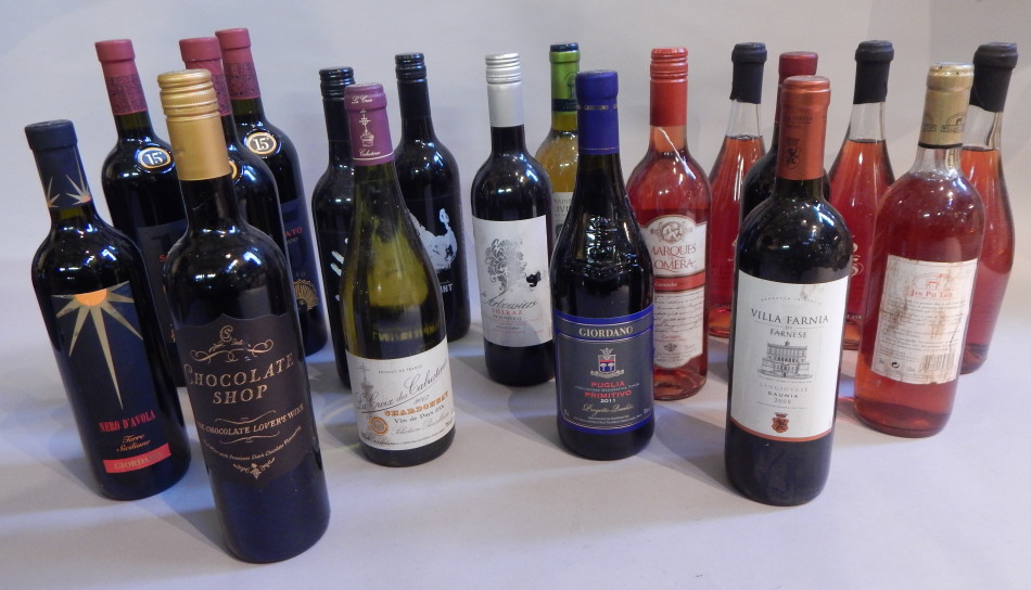 Appraisal: bottles of mixed wine to include Giordano degree Soleato etc