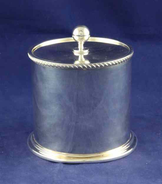 Appraisal: A late Victorian silver biscuit barrel and cover of plain