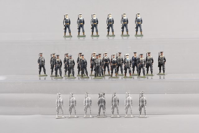 Appraisal: Lot of metal Royal Navy figures marching unpainted castings included