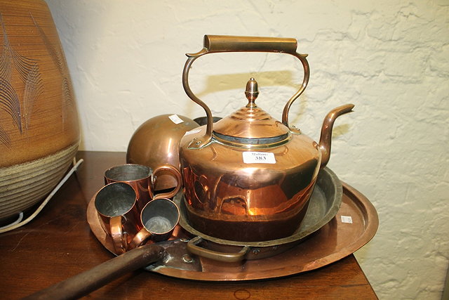 Appraisal: A TH CENTURY COPPER KETTLE a graduated set of copper