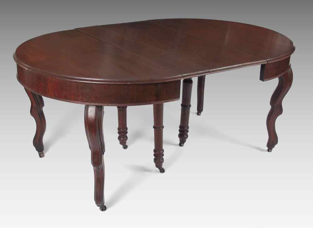 Appraisal: FINE WALNUT TABLE WITH LEAVES ''h x ''dia Small Leave