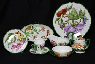 Appraisal: lot of Giovanna Amoruso Manzari hand painted partial table service