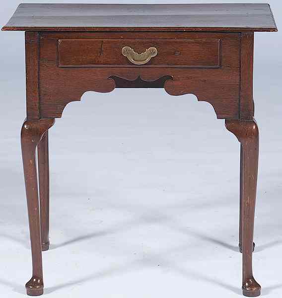 Appraisal: Queen Anne Dressing Table Probably Irish th century a dressing