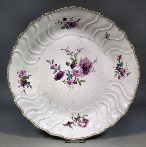 Appraisal: A large mid th Century Meissen dish of shaped outline