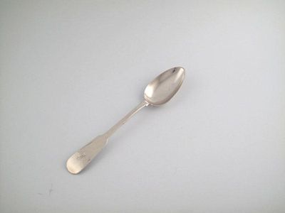 Appraisal: William Simpson a silver Fiddle pattern tablespoon the terminal script