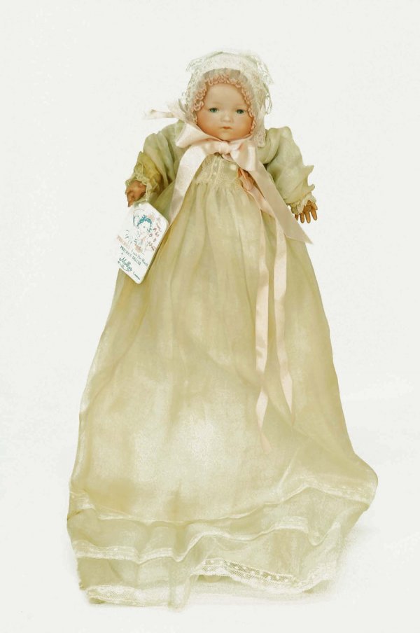 Appraisal: An Armand Marseille baby doll Bisque head Cloth body with