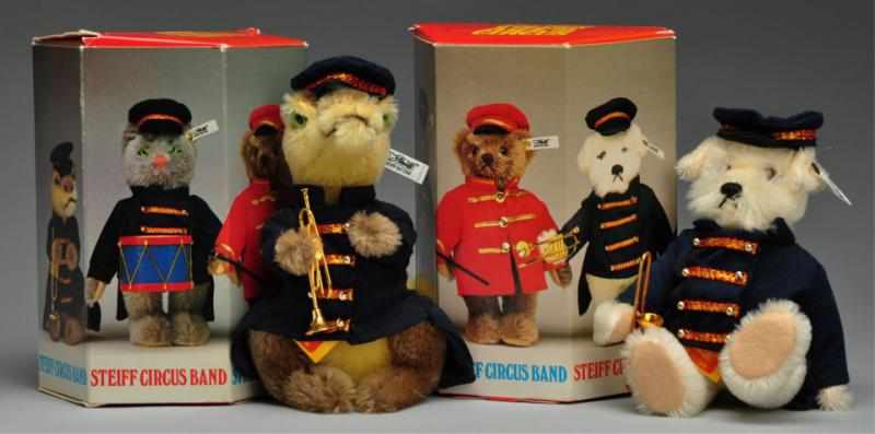 Appraisal: Lot of New Steiff Circus Band Members Condition Mint