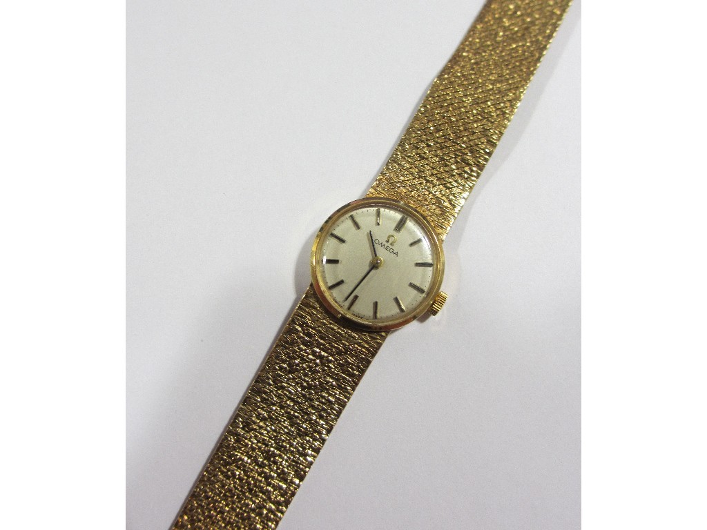 Appraisal: Nineteen sixties ladies ct gold Omega wrist watch with cream