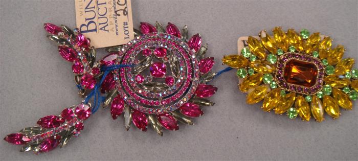 Appraisal: Two vintage brooches Fushia rhinestones and matching earrings Unusual combination