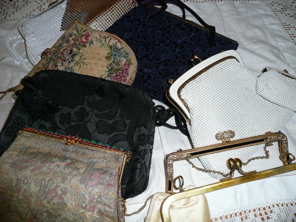 Appraisal: A group of vintage bags various eras - some tapestry